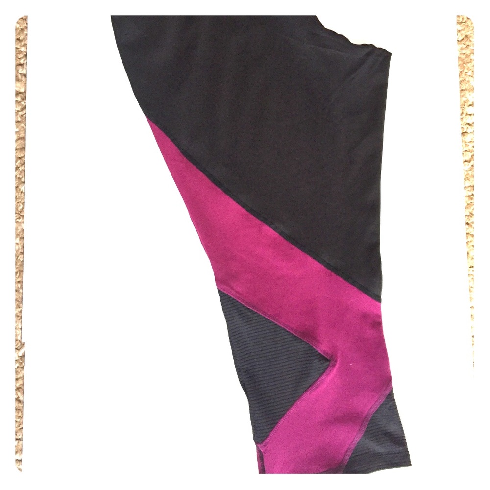 Lane Bryant Wicking Active Capri Legging - NWT